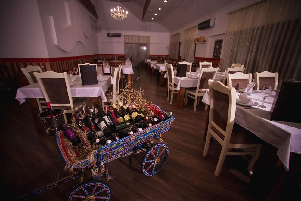 Baku Inn Hotel Eksteriør bilde
